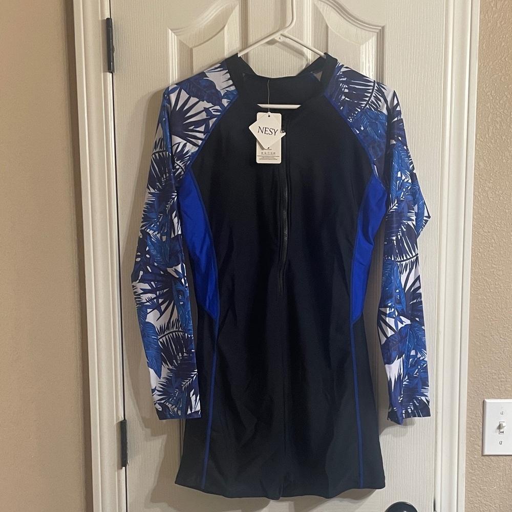 Tropical Leaf Long Sleeve Rash Guard swimsuit